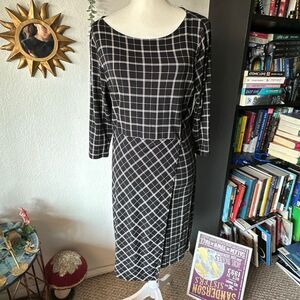 J.Jill Wearever Collection Size medium petite Black plaid dress wrap style